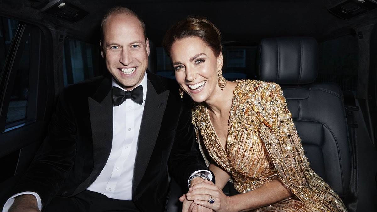 Кейт Миддлтон и принц Уильям опубликовали пугающее фото на 13-ю годовщину свадьбы