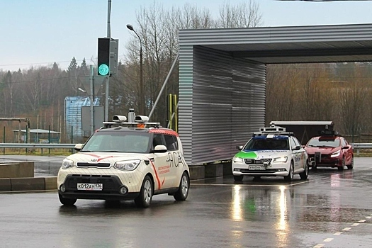 Между Москвой и Петербургом начнут ездить беспилотники