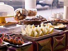 Раскрыты способы обмана россиян на «шведском столе»