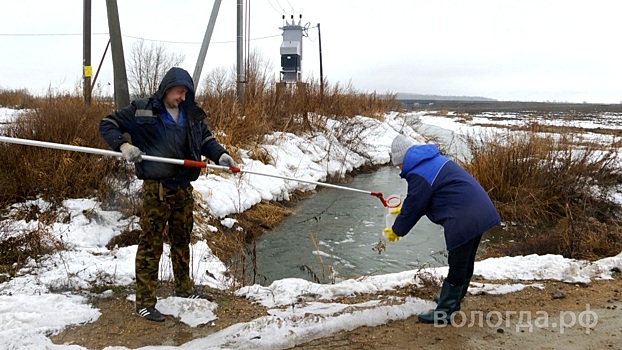 Два раза в неделю специалисты МУП ЖКХ «Вологдагорводоканала» проводят мониторинг качества воды в сточных реках