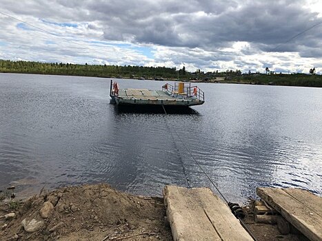 Жители Панозера оказались отрезаны от «большой земли»: у парома опять порвался трос