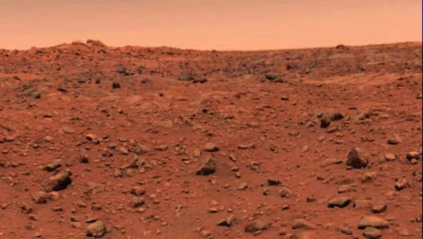 Марсоход «Чжужун» обнаружил следы периодических потопов на равнинах Марса