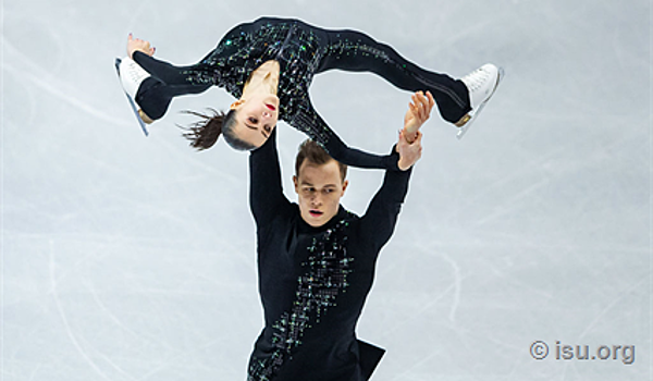 Фигуристы Панфилова и Рылов выиграли турнир пар в финале юниорского Гран-при