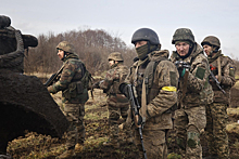 Украинский военный застрелил сослуживца за фотосъемку