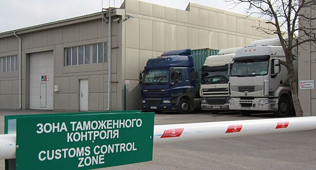 Нарушителей-иностранцев не выпустят из России