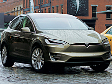 Покупателям Tesla Model X придётся ждать машину еще два года