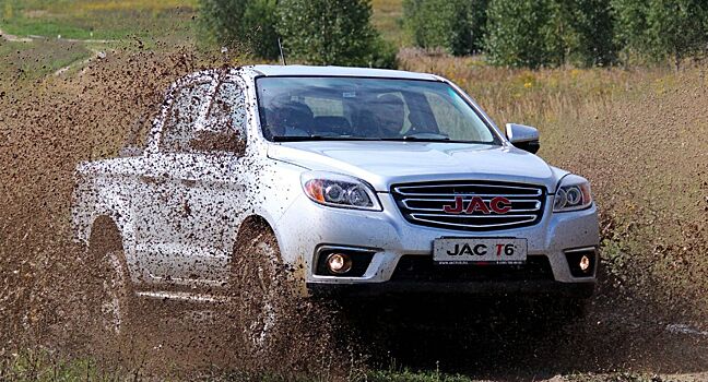 Счастье в простоте. Новогодний тест-драйв пикапа JAC T6