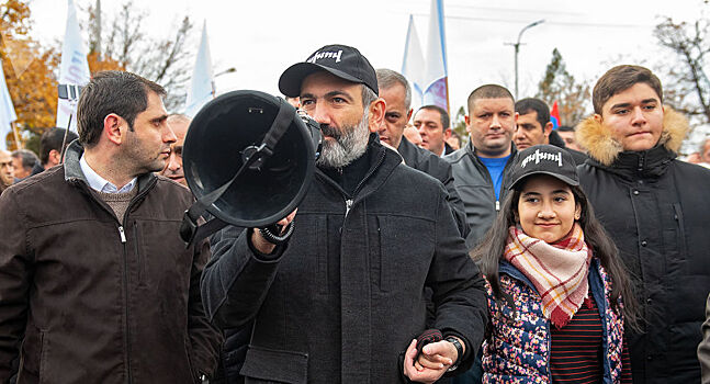 Армения: на пороге парламентских выборов или революции?