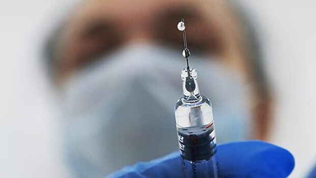 Эксперт рассказал, защищают ли вакцины от болезней