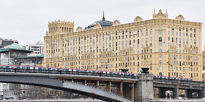 На страже истории: как москвичи помогают спасать памятники архитектуры