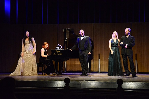 Оперные исполнители из Петербурга представили шедевры мировой классики в Индии