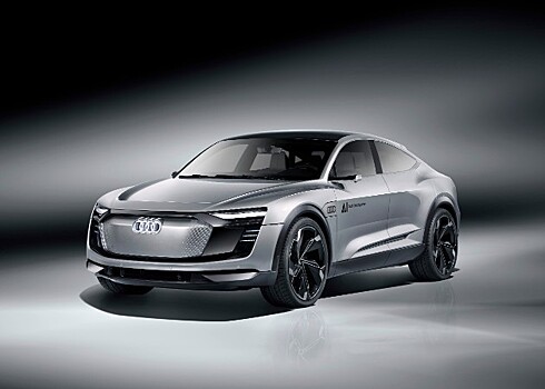 Audi представила концепт с фитнес-браслетом