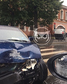 В ДТП на улице Богданова в Пензе пострадали трое человек