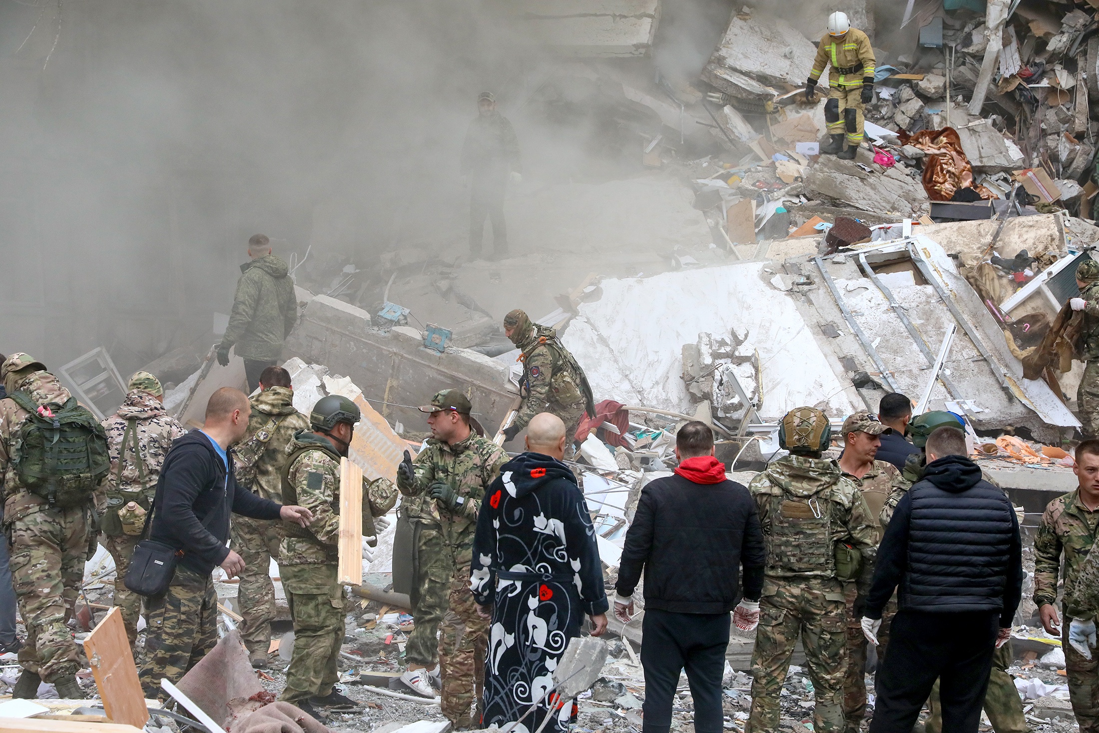 Тело седьмого погибшего извлекли из-под руин дома в Белгороде
