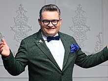 Александр Васильев призвал ходить в пижамах и комбинациях
