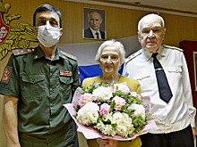 Сын за отца! Потомкам вручили наградные документы на орден Красной Звезды погибшего героя ВОВ