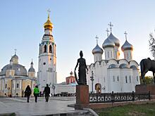 Особенности Вологодского кремля изучат 17 художников-реставраторов из разных регионов России