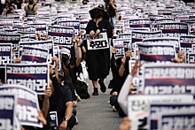 Учителя Южной Кореи провели масштабные акции протеста