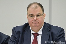 "К министру есть вопросы!" Глава свердловского минздрава не удовлетворил депутатов