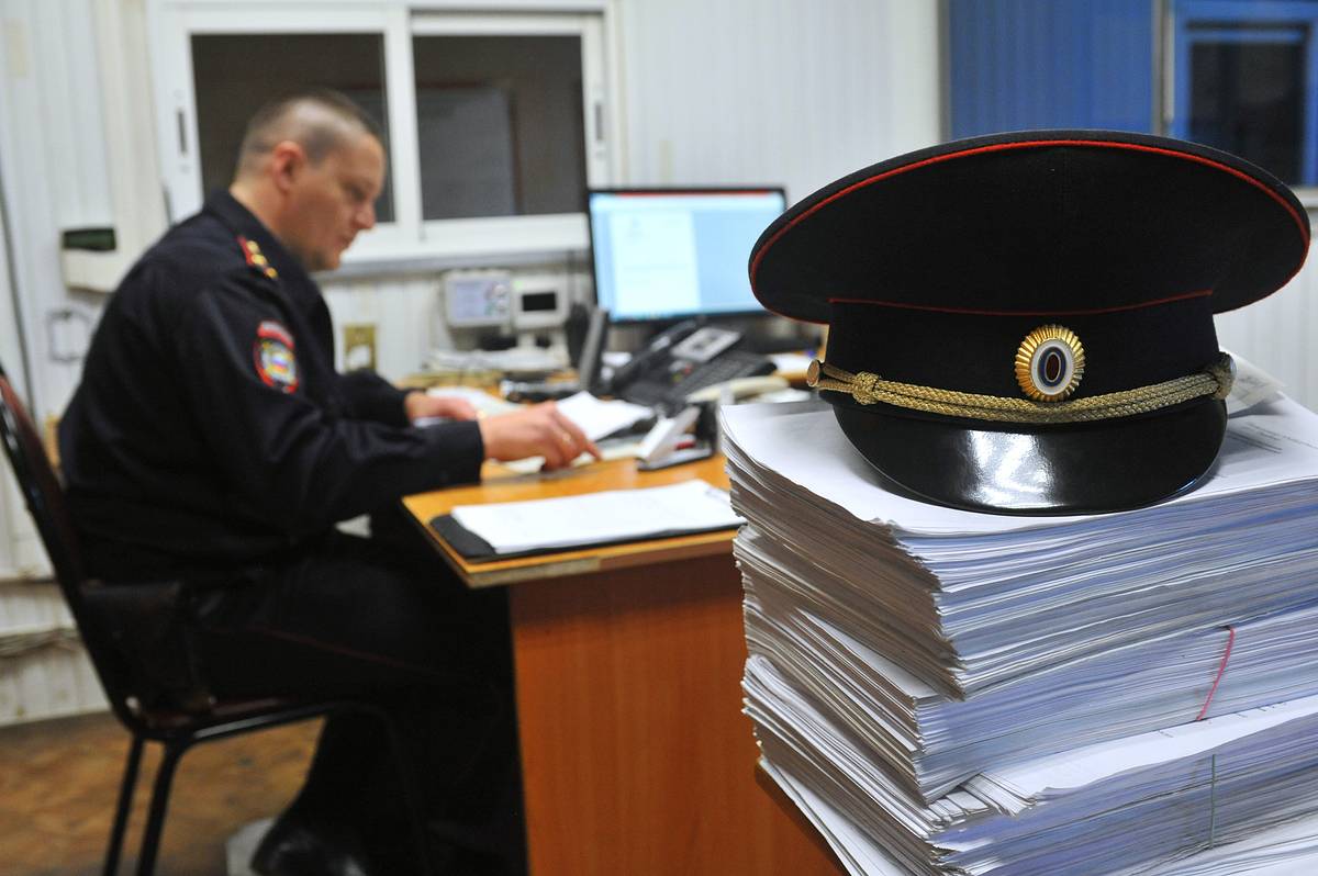 Российские полицейские пресекли контрабанду опасных препаратов для похудения
