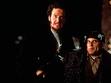 Против звезды фильма «Один дома» Дэниела Стерна, обвиняемого в склонении к проституции, завели уголовное дело