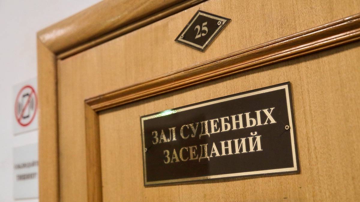 Суд арестовал взорвавшего машину экс-подполковника СБУ Василия Прозорова