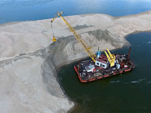 Песчаная дамба на Оби вырастет до 4 метров