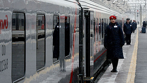 Ветераны в мае смогут бесплатно ездить в поездах