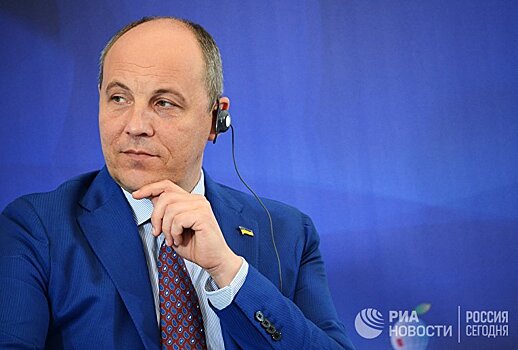 Глава Сената Польши: Россия хочет поссорить Польшу и с Литвой, и с Украиной (Delfi, Литва)