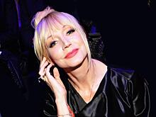 Орбакайте поздравила 70-летнюю маму с первым воскресеньем весны