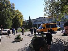 Бабушку керченского стрелка увезли на допрос