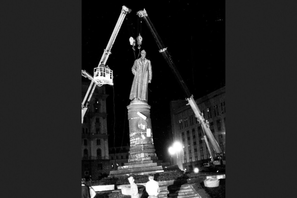 Журналист-иноагент сообщил о возвращении Дзержинского на Лубянку