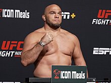 UFC уволил шесть бойцов