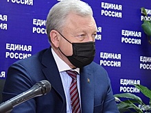 Мэр Братска Серебренников провел партийный прием с жителями города