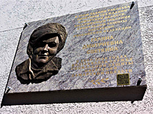 В память о "министре милосердия": в Самаре открыли мемориальную доску Галине Светкиной
