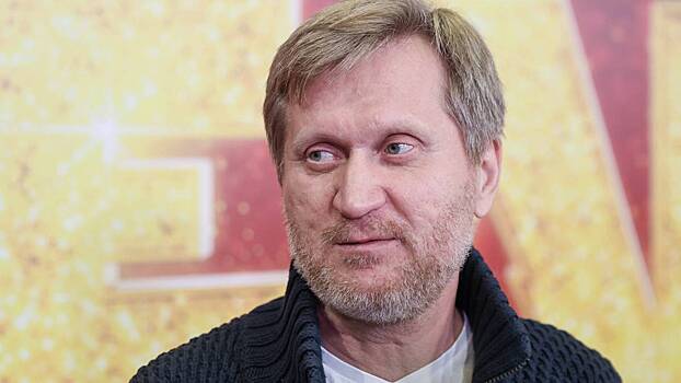 Звезда «Уральских пельменей» Рожков рассказал об общении с уехавшими из РФ артистами