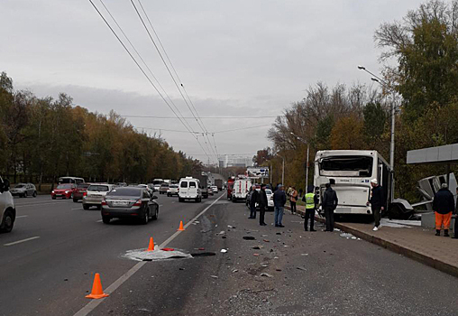 Ространснадзор назвал вероятную причину ДТП с двумя автобусами в Уфе
