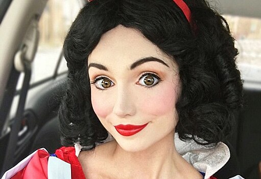 Американка потратила $14 тысяч, чтобы стать похожей на принцесс Disney
