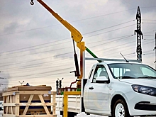 В России представили подъемный кран на базе Lada Granta