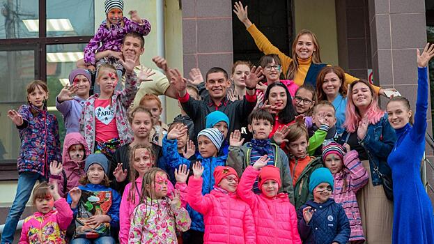 Волонтеры помогли воплотить в реальность мечты юных читателей областной детской библиотеки