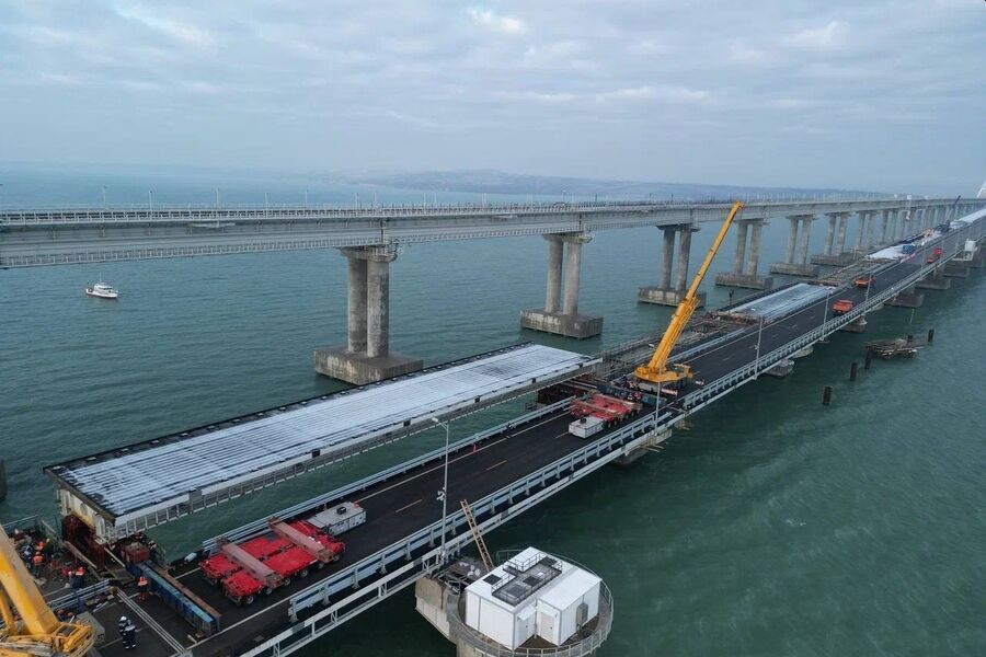 Минтранс РФ сообщил о восстановлении автомобильного движения по Крымскому мосту