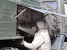 Военнослужащие ЗВО провели дезинфекцию оборонного завода в Калуге