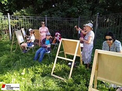 Ванный домик князей Голицыных изобразили художники из Кузьминок