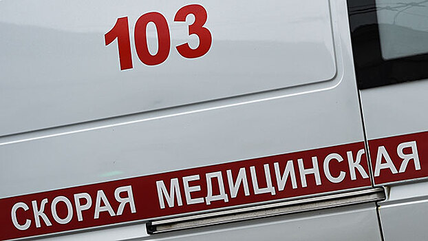 В Санкт-Петербурге фургон намеренно въехал в толпу людей у бара
