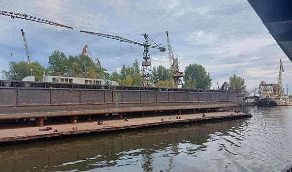 Житель Волжского пойдет под суд за повреждение плавдока в Саратове