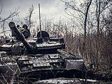 Венгрия заблокировала выплаты Польше за поставки оружия Украине