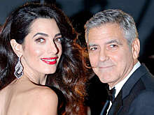 Актеров Джорджа и Амаль Клуни засняли на ужине с родителями в Нью-Йорке