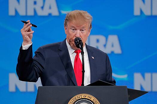 Трампа сравнили с Обамой и обозвали нецензурным словом