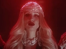 Пользователи сети раскритиковали новый клип Лободы