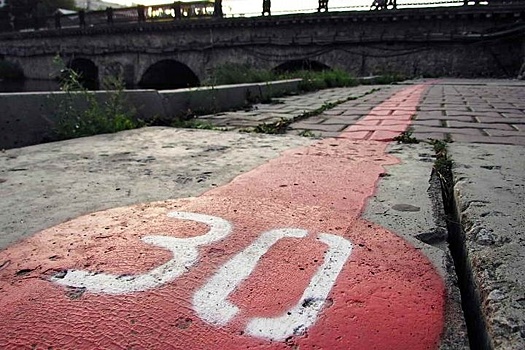 В Екатеринбурге ищут "художника" для восстановления красной линии